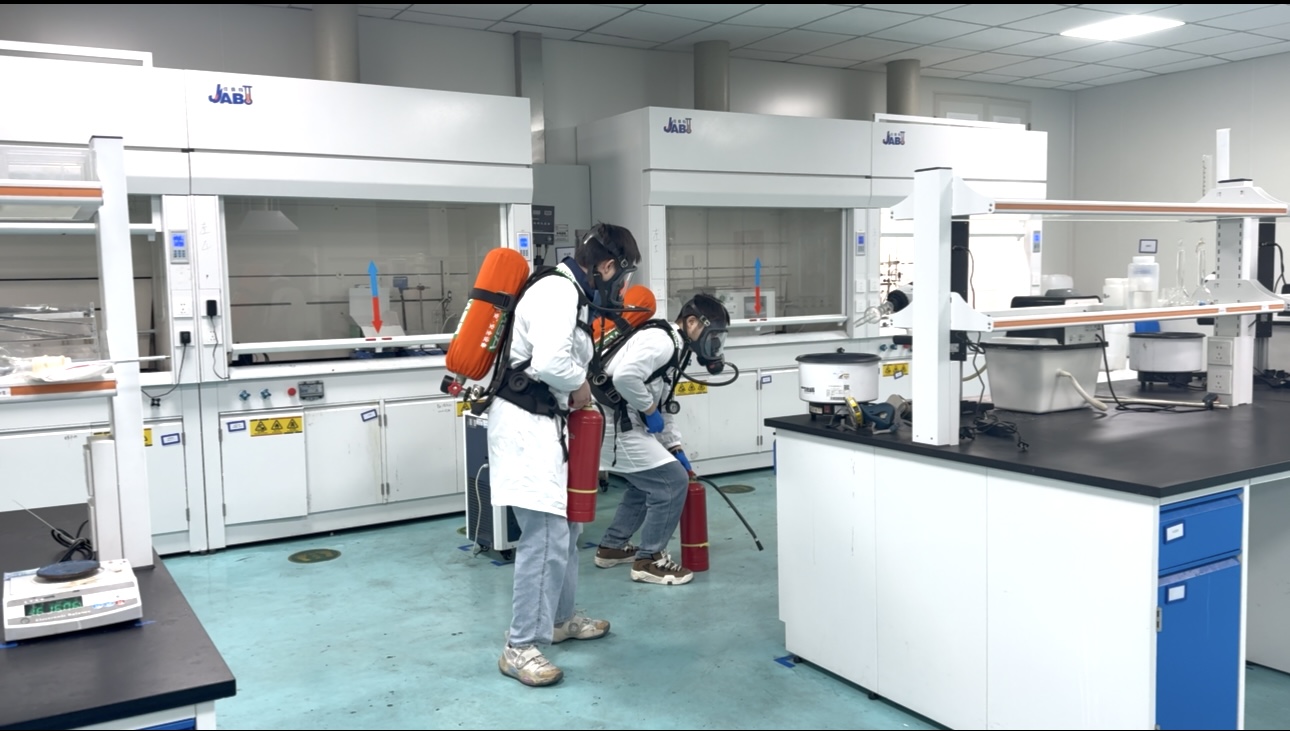 以練為戰(zhàn)，防患未“燃”！道弘新材料研究院順利舉行消防應(yīng)急演練